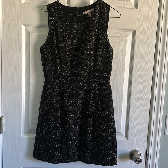 Banana Republic Black Tweed Dress with Gold accent - Picture 1 of 4